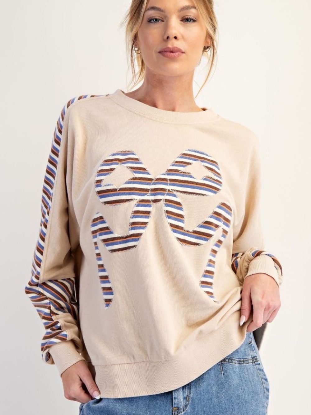 NEW Easel Mineral Washed Bow Striped Sleeve Pullover Top Sweatshirt Tan Khaki - Picture 2 of 8